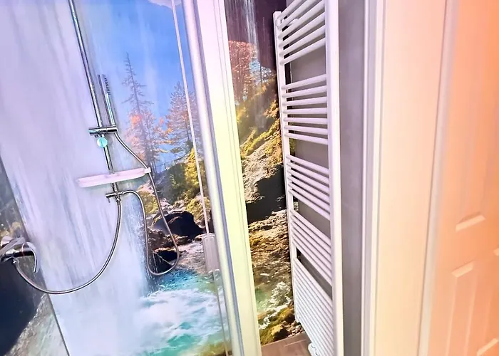 Im Wald Mit Sauna 숀발데